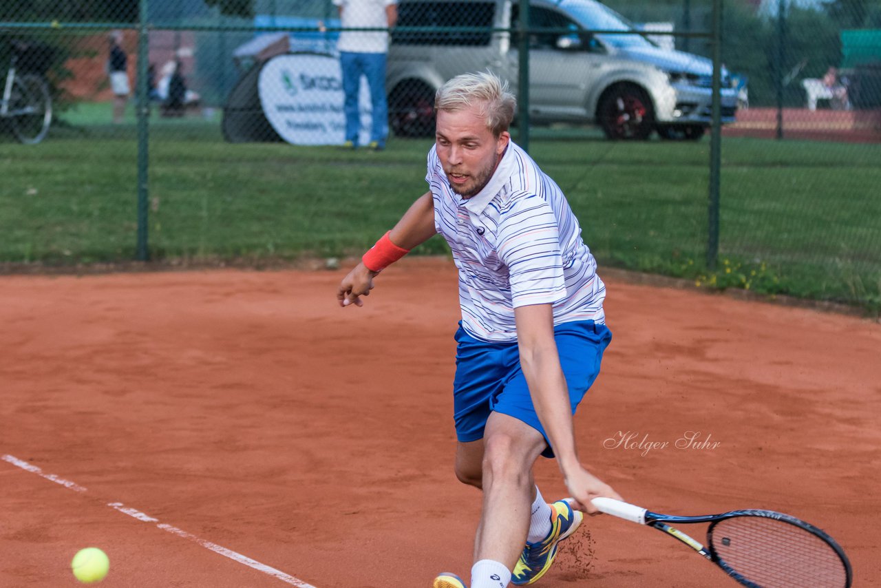 Bild 743 - Stadtwerke Pinneberg Cup Freitag